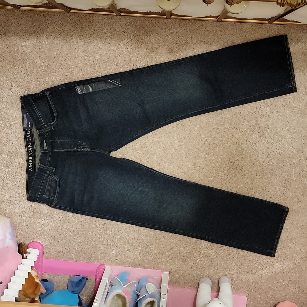 American Eagle Straight Leg Jeans NWT